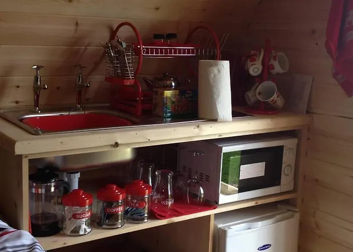 River View Log Cabin Pod - 5 Star Glamping Experience *