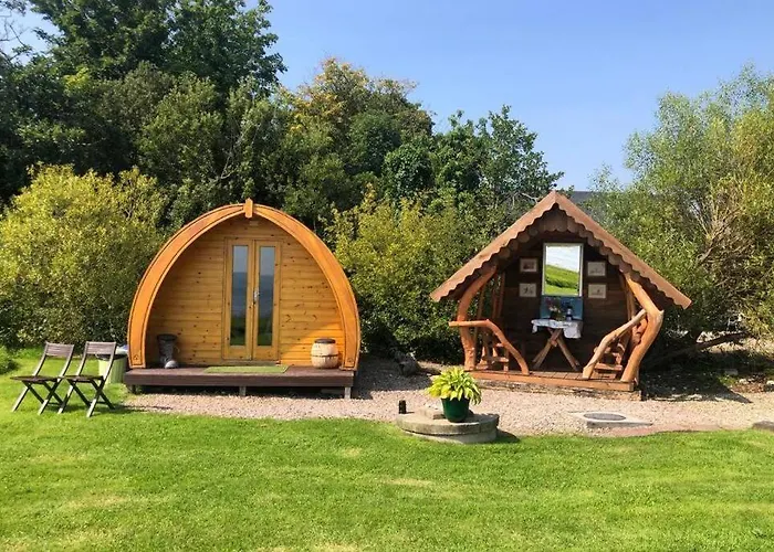 度假居 River View Log Cabin Pod - 5 Star Glamping Experience *