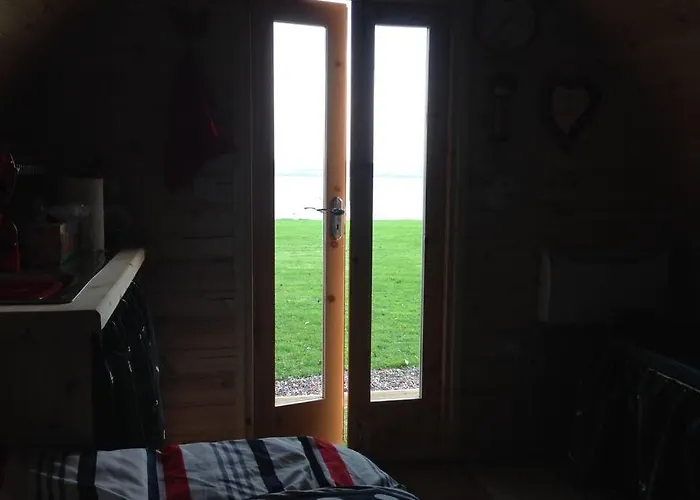 度假居 River View Log Cabin Pod - 5 Star Glamping Experience *